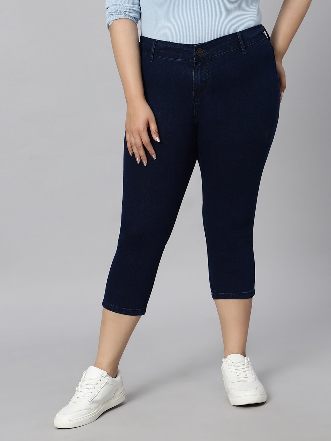 

ZUSH Women Mid Rise Cotton Capris, Blue