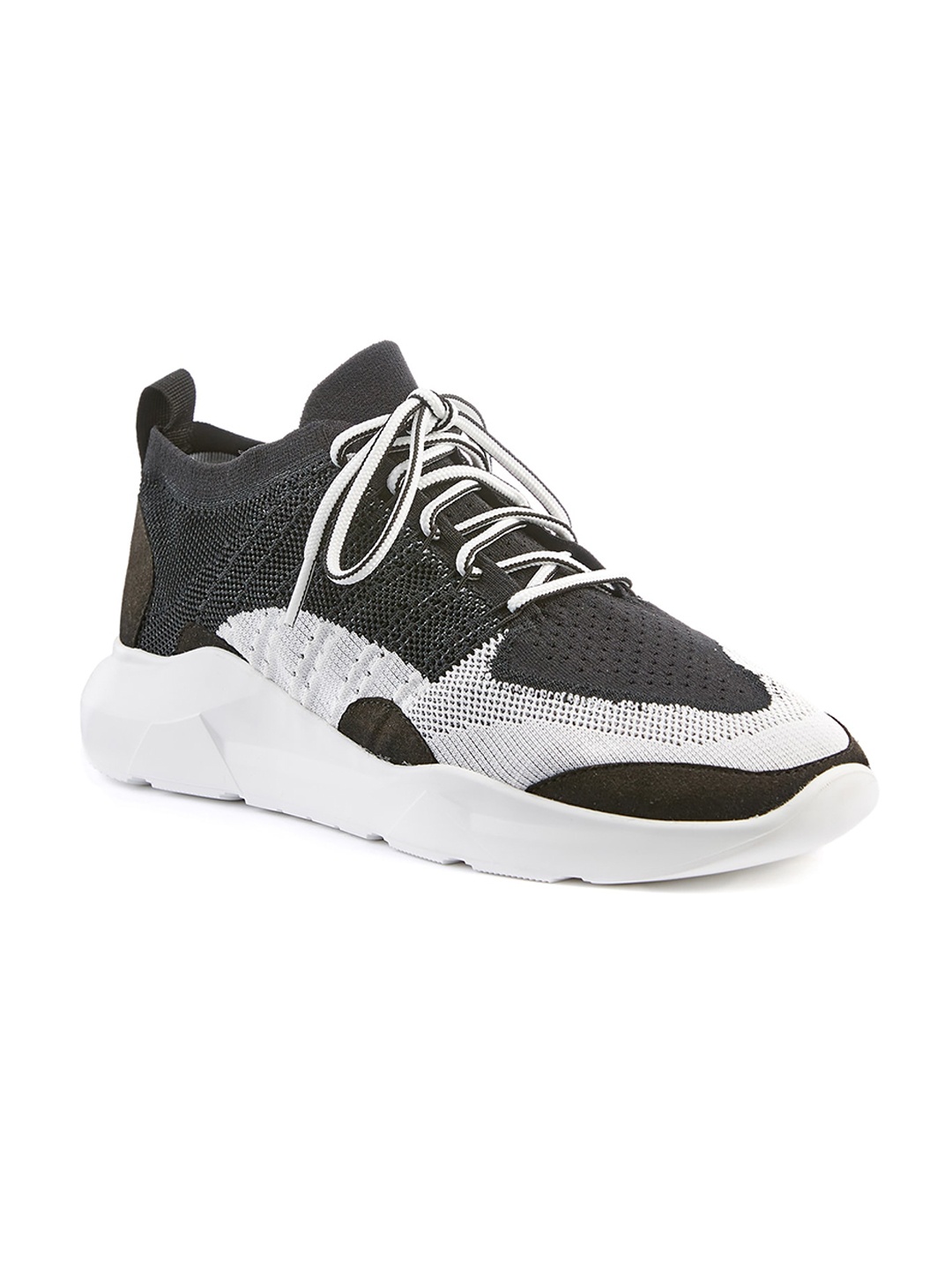 

FREESOUL FREESTART Colourblocked Textile Contrast Sole Sneakers, Grey