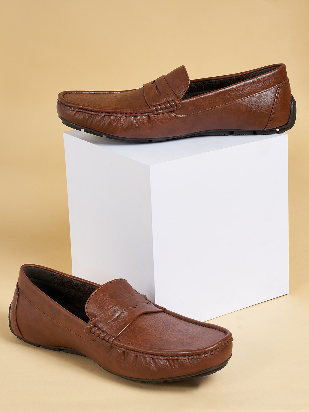 

BYFORD by Pantaloons Men Textured Penny Loafers, Brown