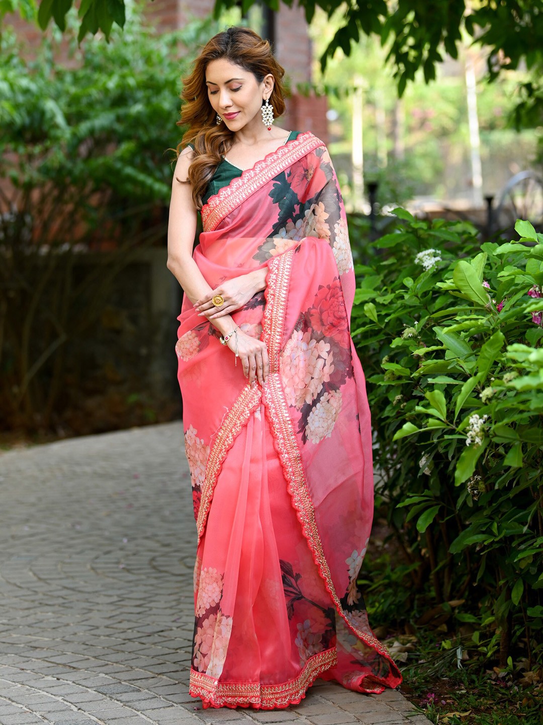

BEATITUDE Floral Printed Embroidered Organza Saree, Pink