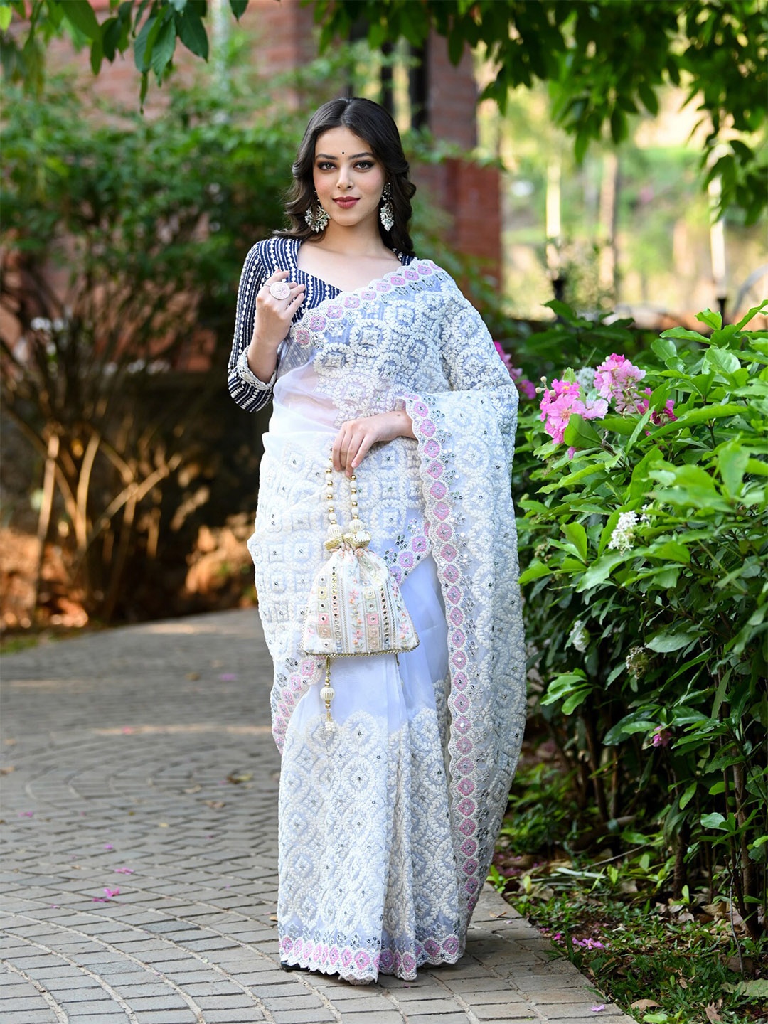 

BEATITUDE Ethnic Motifs Embroidered Sequined Organza Saree, White