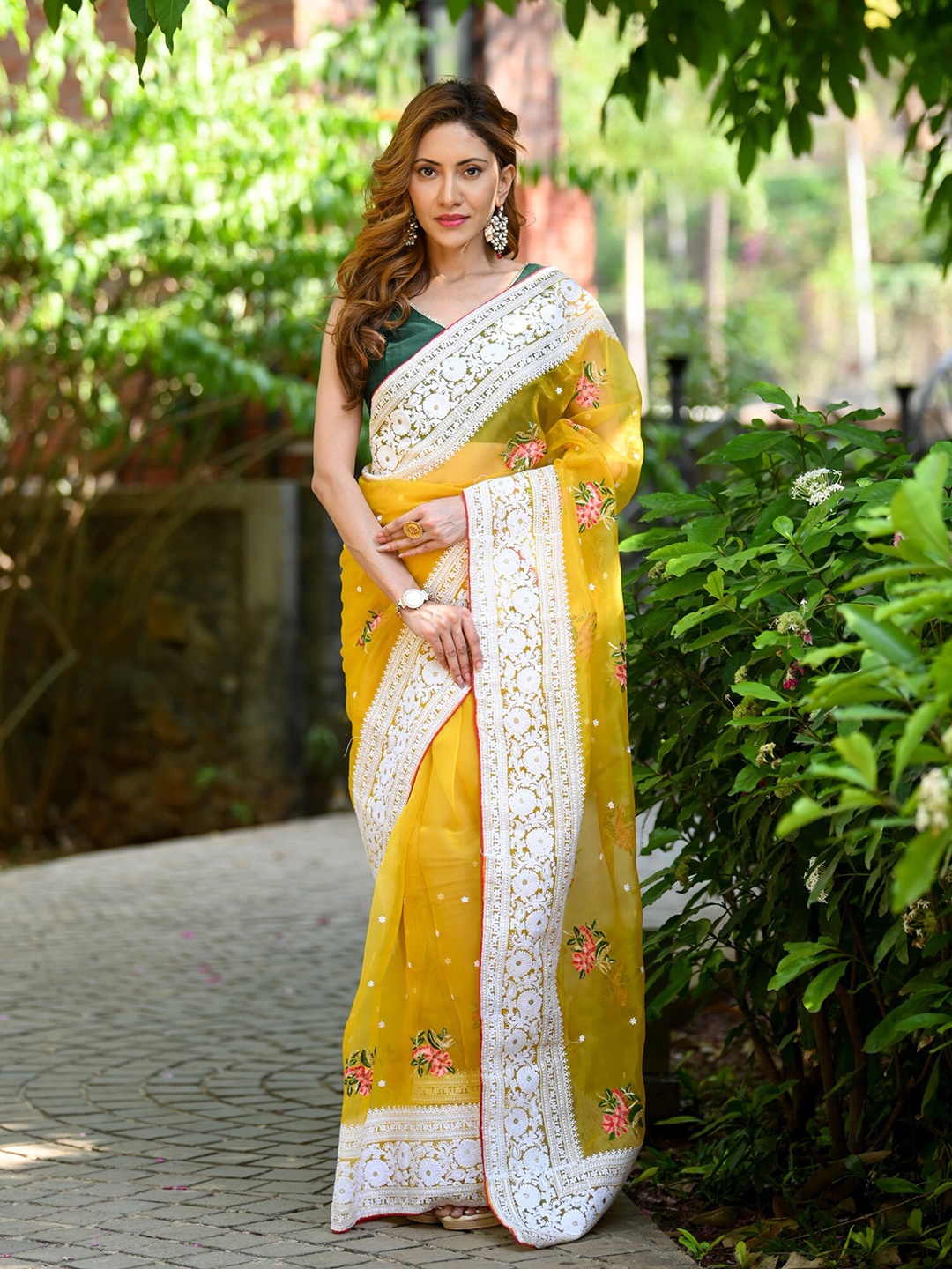 

BEATITUDE Floral Embroidered Organza Saree, Yellow
