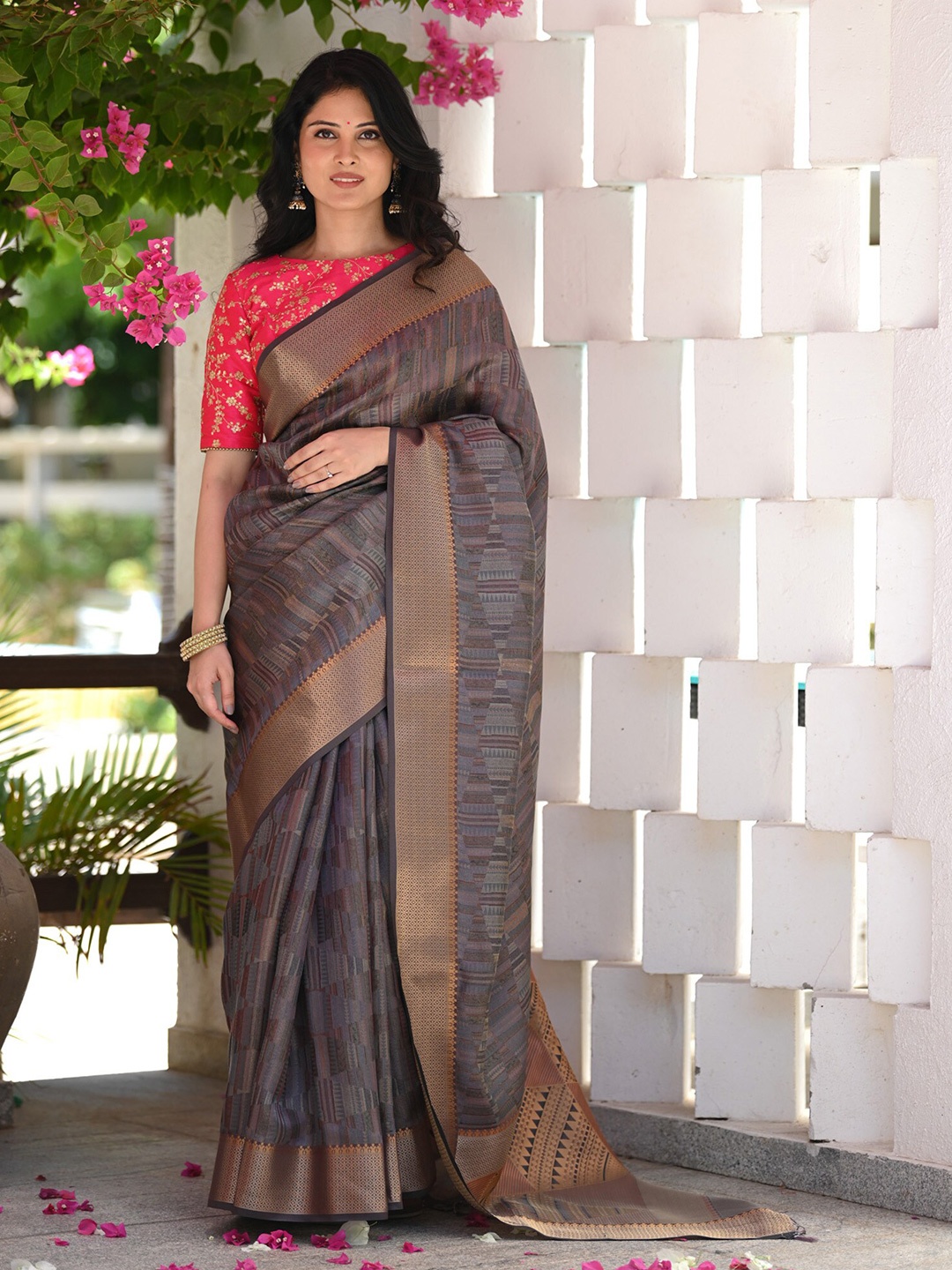 

BEATITUDE Zari Organza Saree, Grey