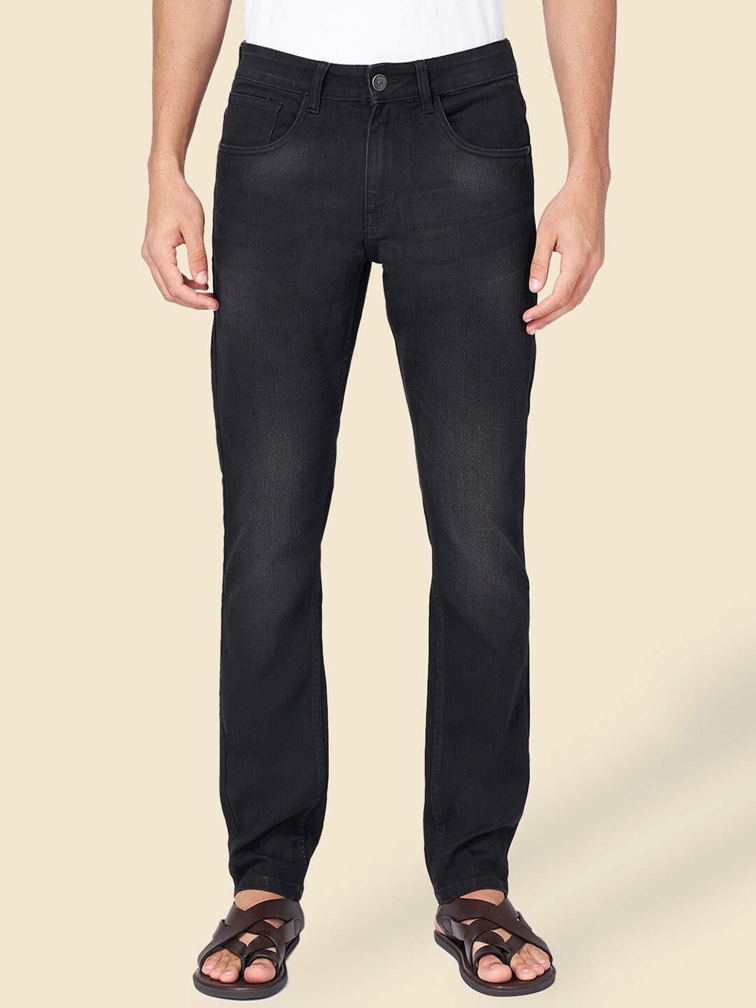 

YU by Pantaloons Men Mid-Rise Tapered Fit Light Fade Jeans, Black