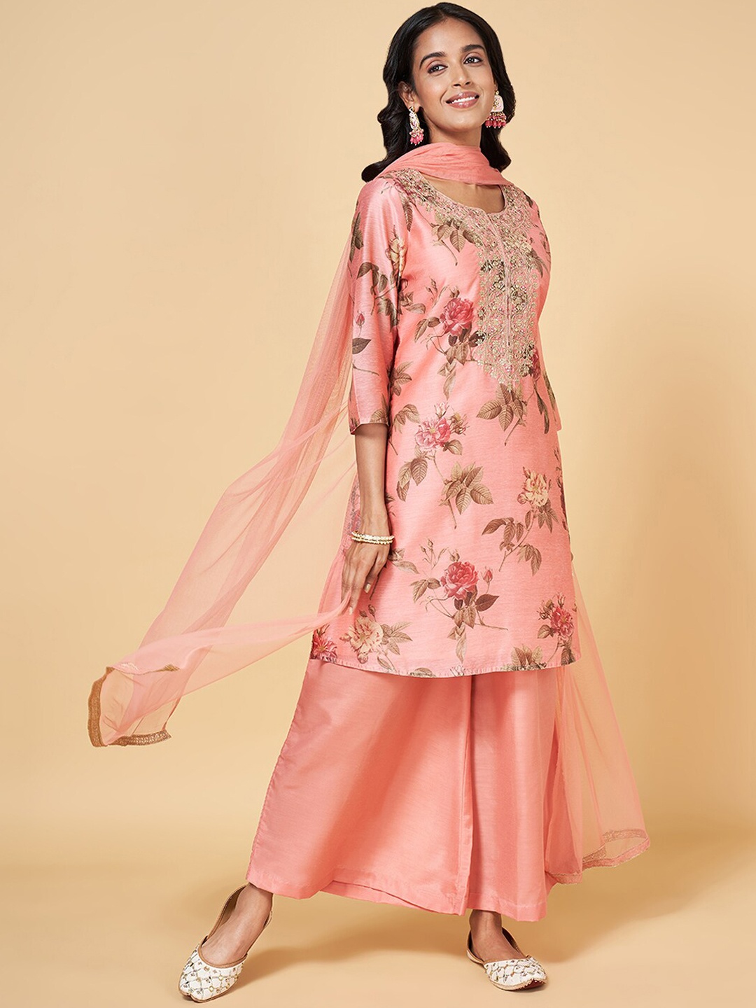 

RANGMANCH BY PANTALOONS Floral Printed Chanderi Cotton Kurta with Palazzos & Dupatta, Peach