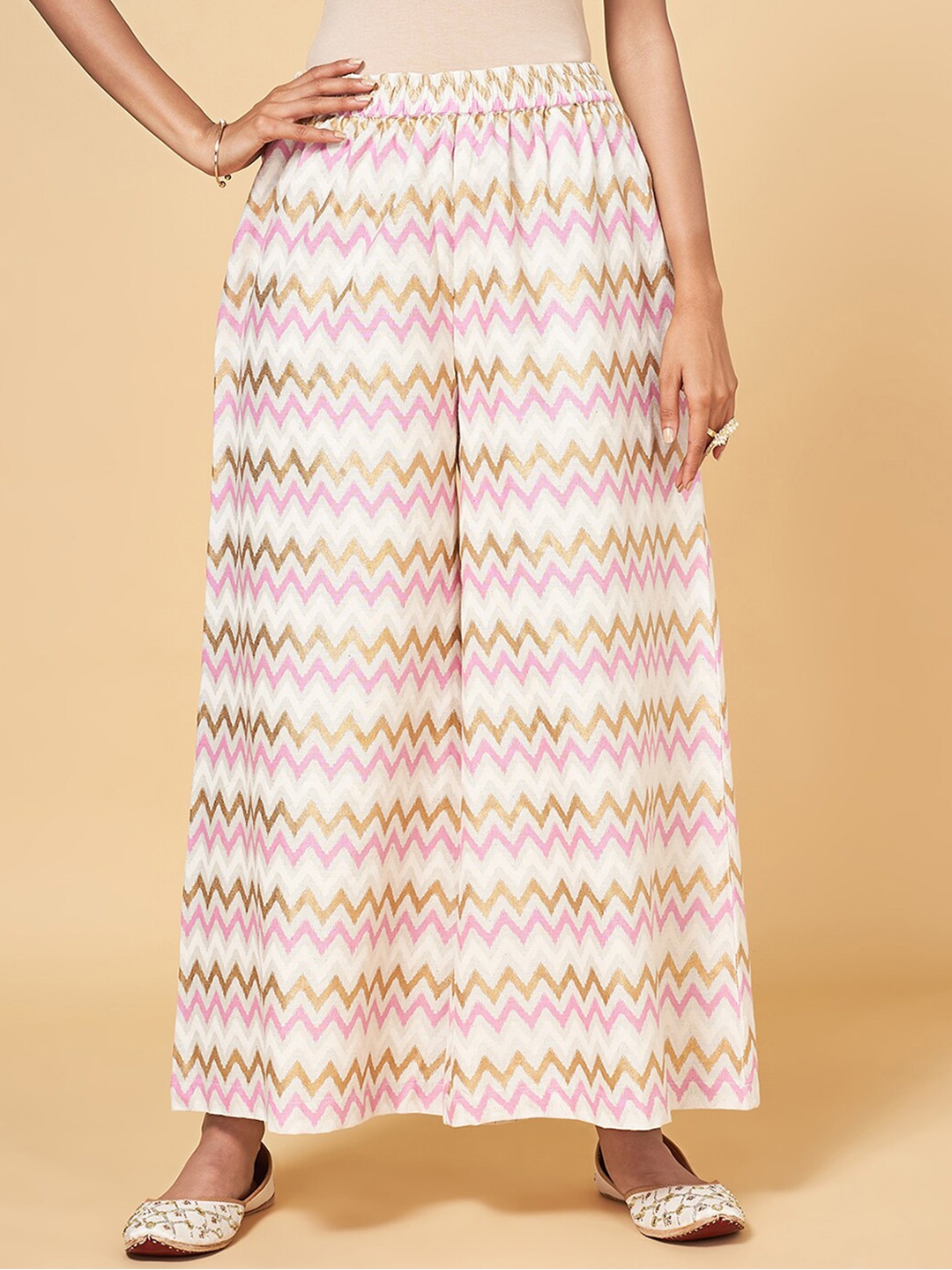 

RANGMANCH BY PANTALOONS Women Geometric Printed Flared Cotton Ethnic Palazzos, Pink