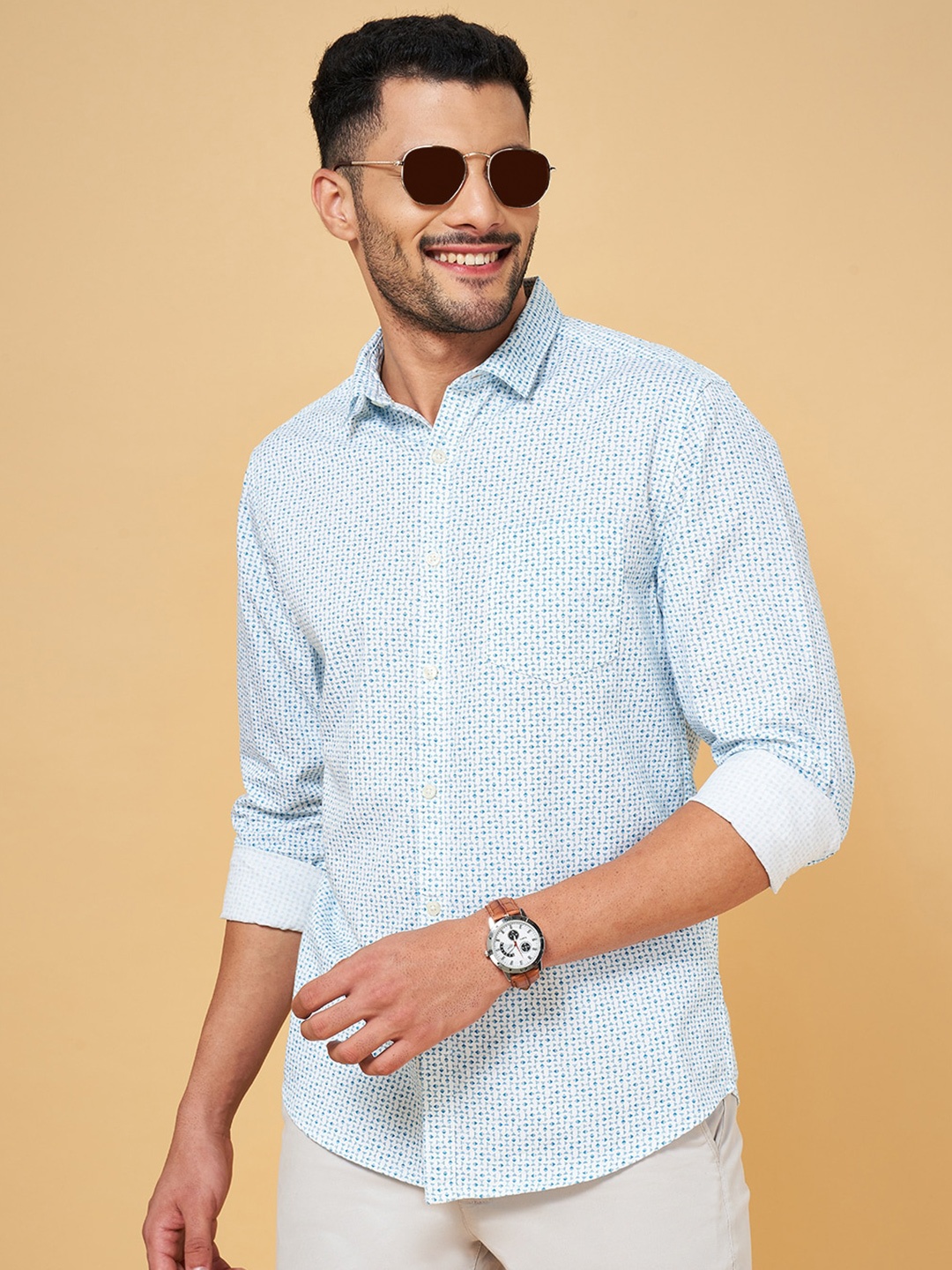 

BYFORD by Pantaloons Slim Fit Micro Ditsy Printed Cotton Casual Shirt, White