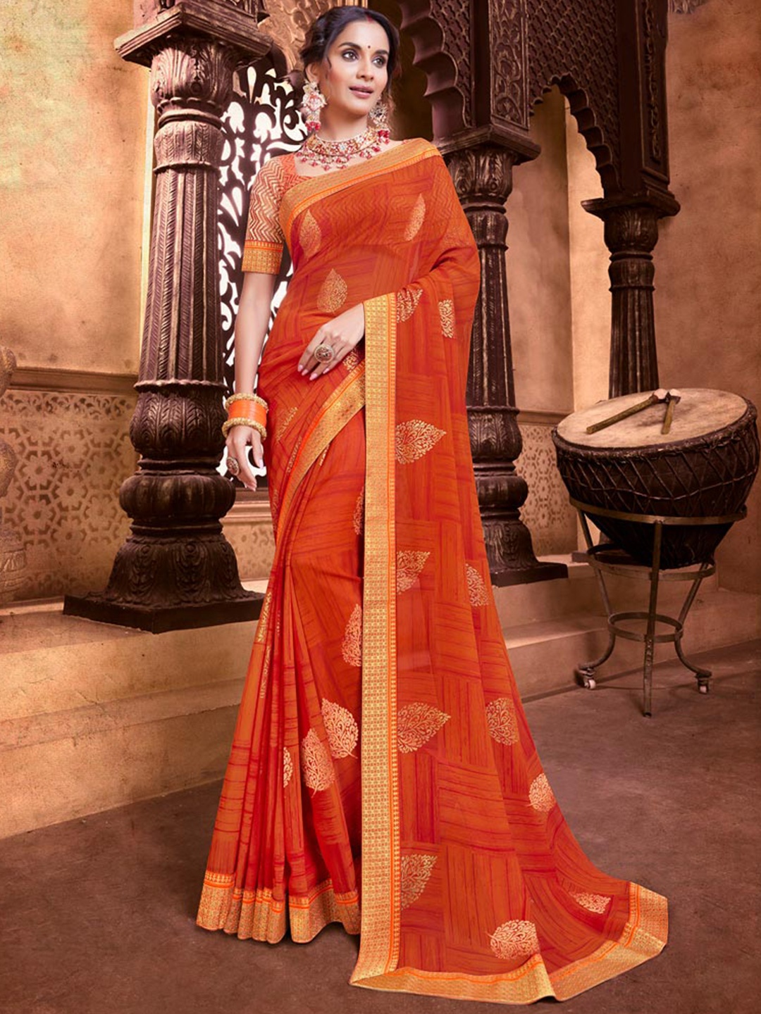 

Vishal Prints Ethnic Motifs Printed Saree, Orange
