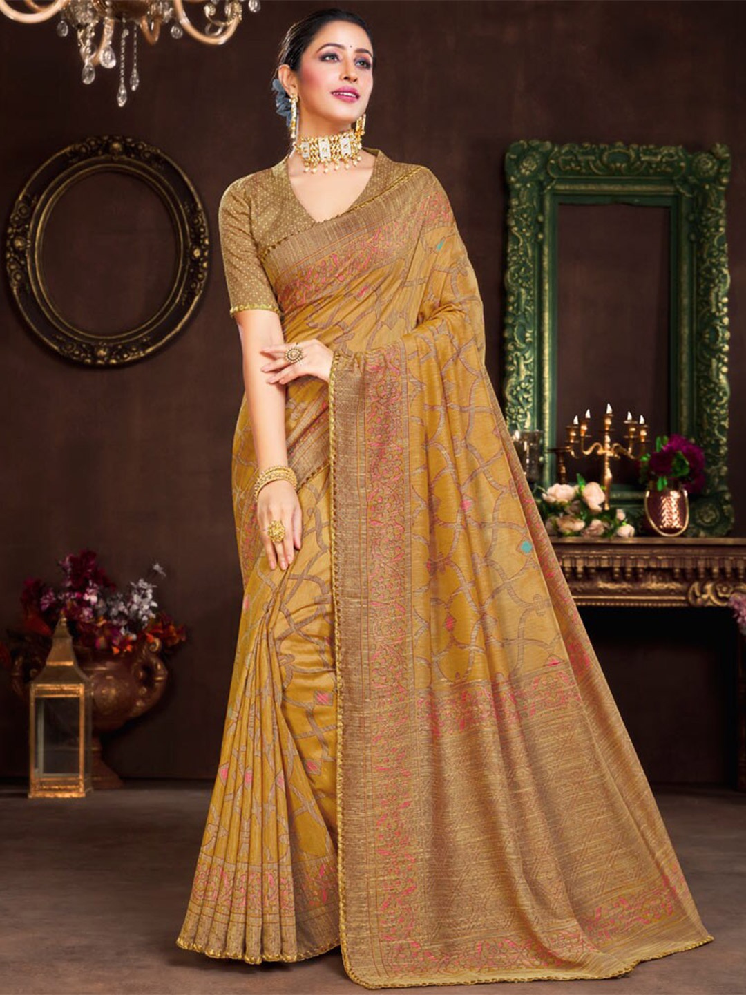 

Vishal Prints Ethnic Motifs Printed Saree, Brown