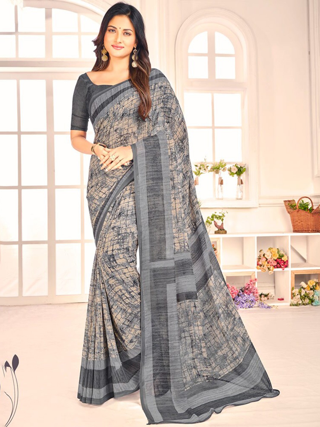 

Vishal Prints Abstract Printed Saree, Grey