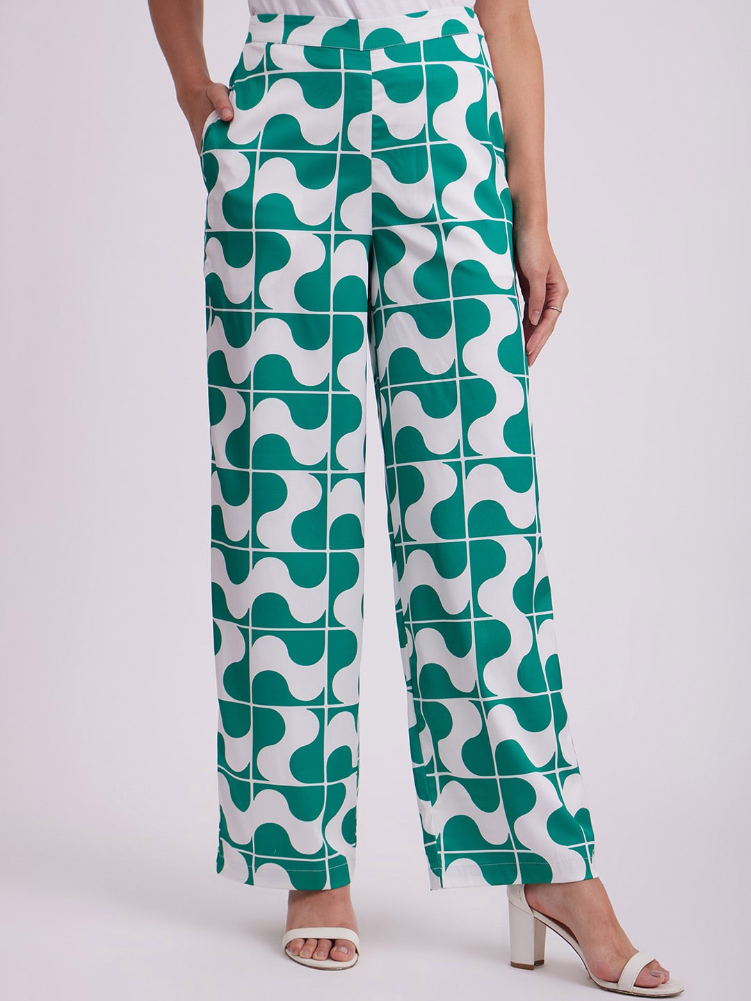 

FableStreet Women Abstract Printed High-Rise Straight Fit Trousers, Green