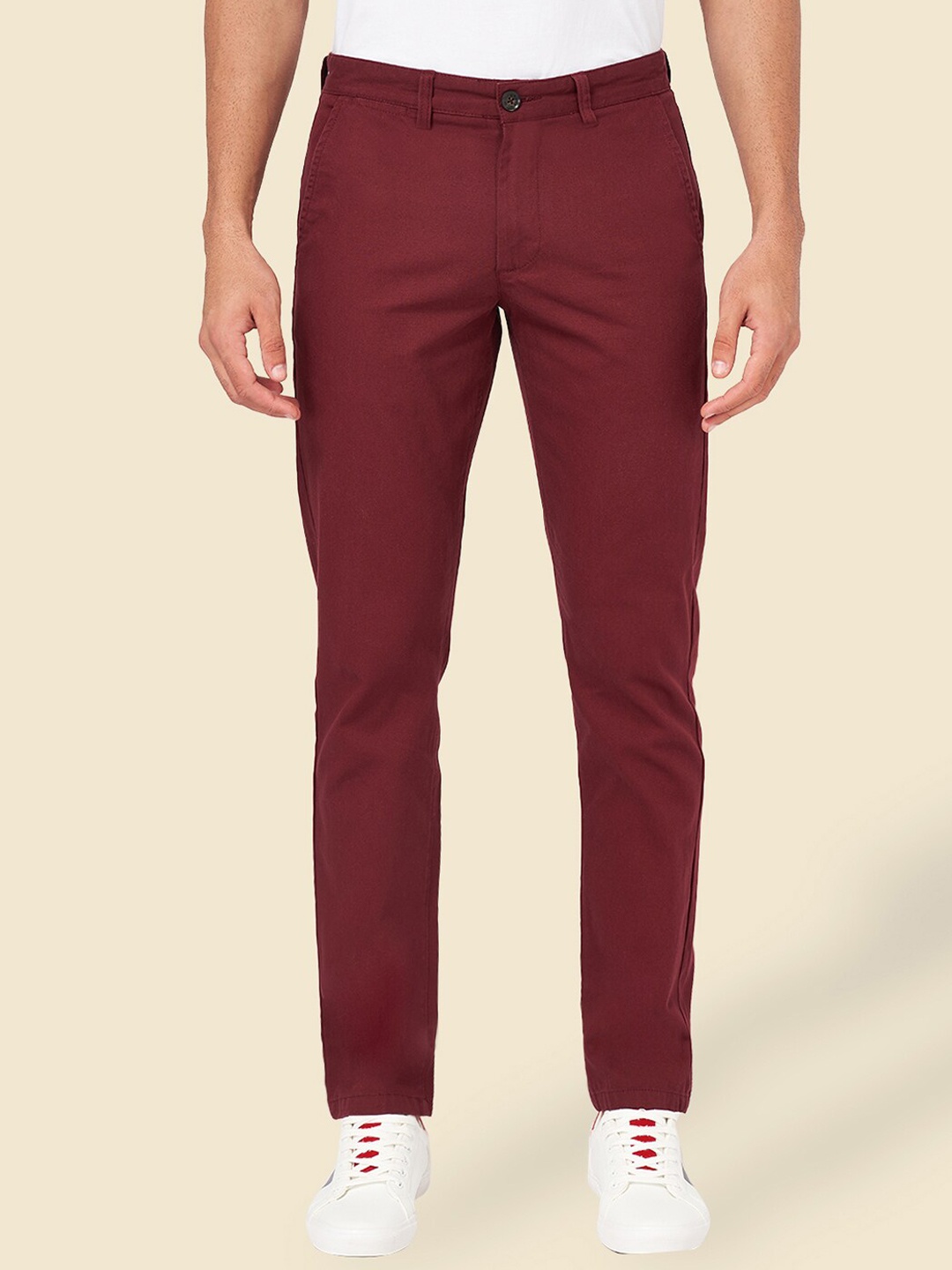 

BYFORD by Pantaloons Men Mid-Rise Slim Fit Trousers, Maroon
