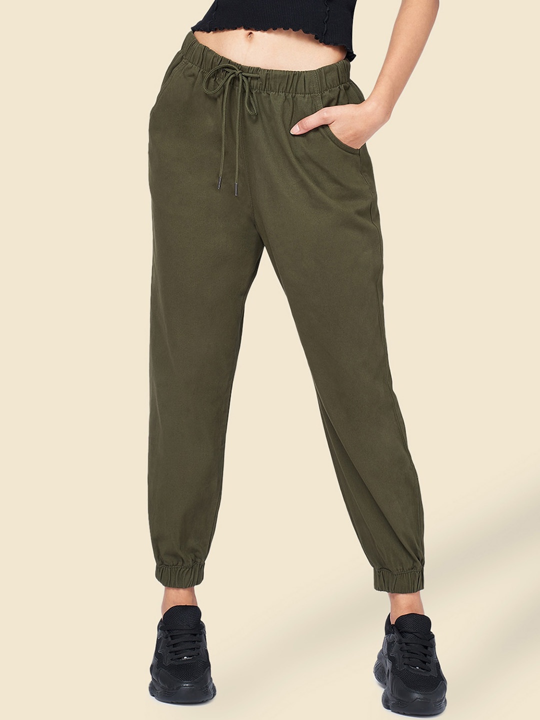 

People Women Olive Green Mid-Rise Cotton Joggers