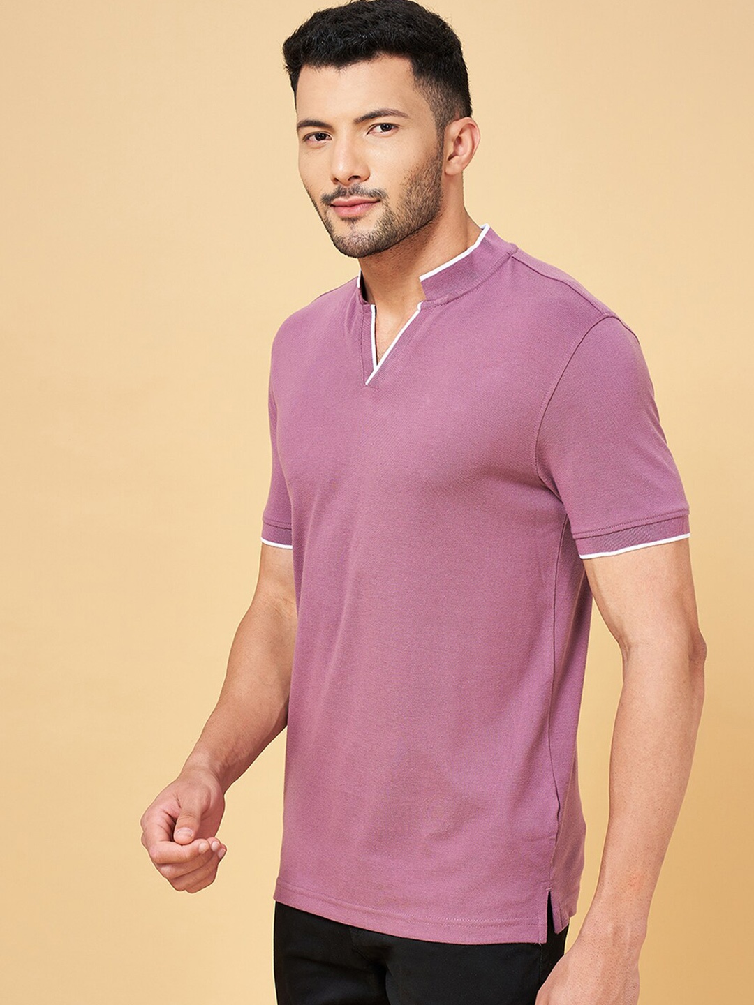 

BYFORD by Pantaloons Mandarin Collar Slim Fit Cotton T-Shirt, Pink