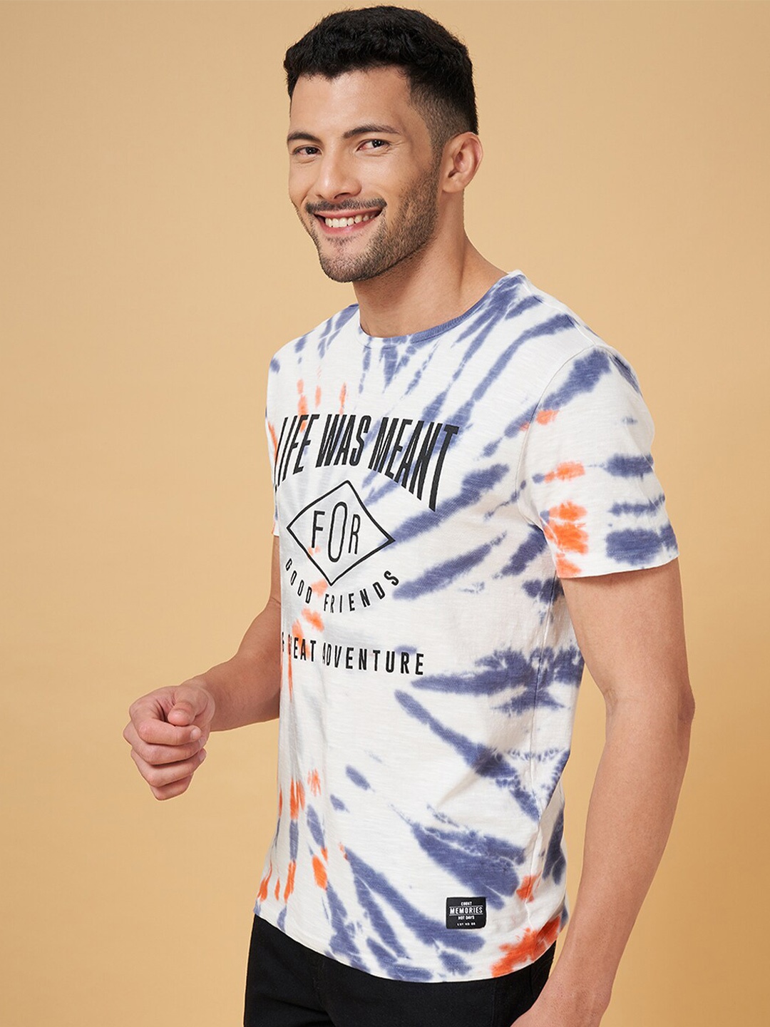 

People White Tie And Dye Cotton Slim Fit Casual T-shirt