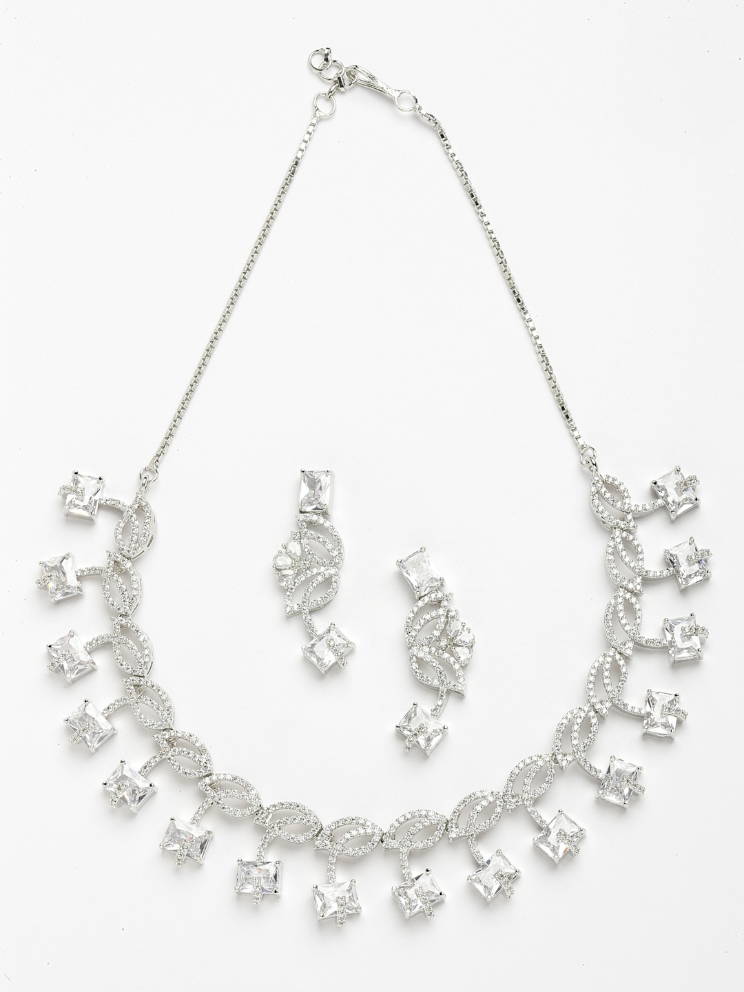 

Aazeen Rhodium-Plated Leaf Design Oxidized American Diamond Studded Jewellery Set, Silver