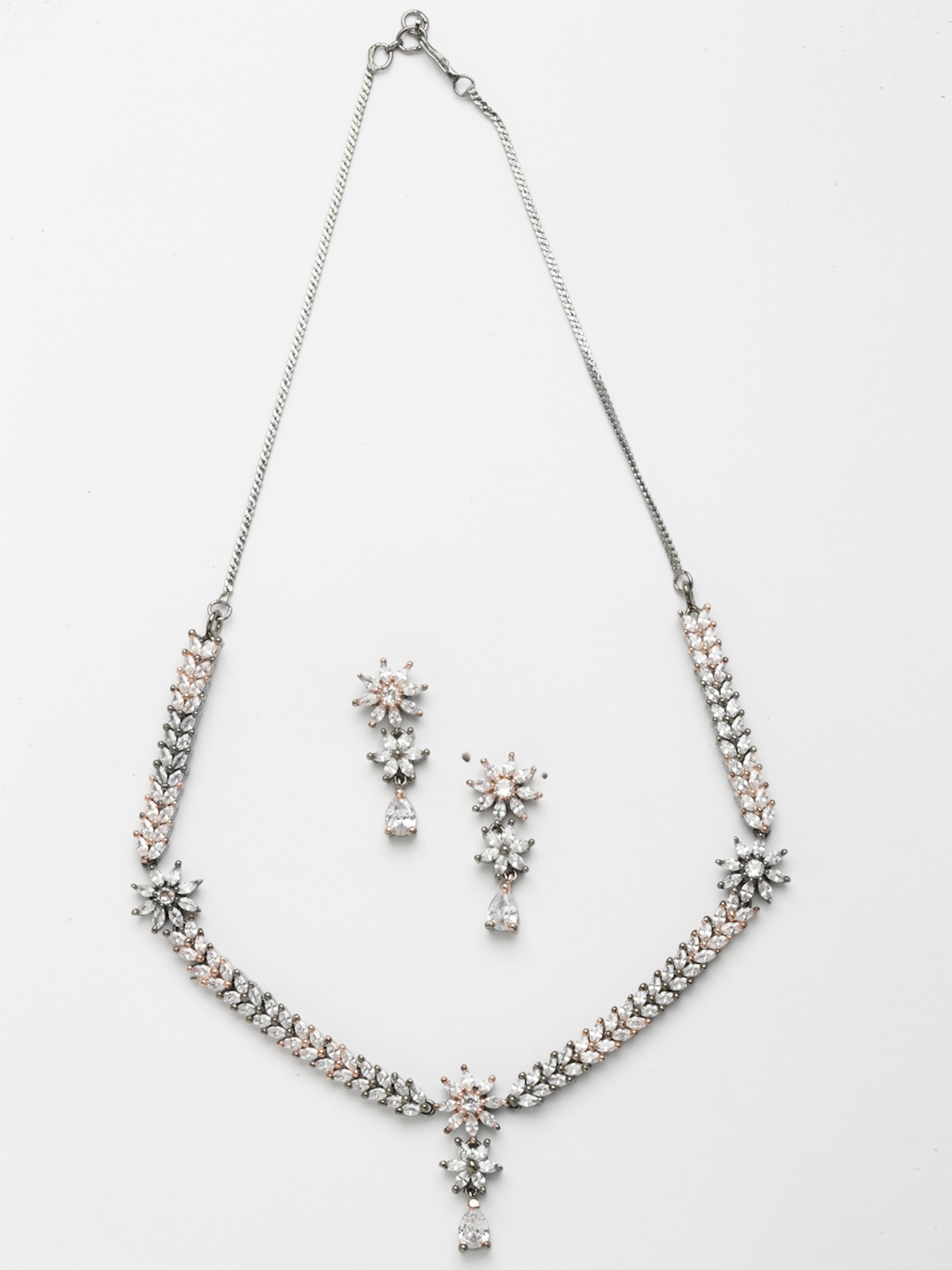 

Aazeen Rose Gold-Plated Floral American Diamond Studded Jewellery Set