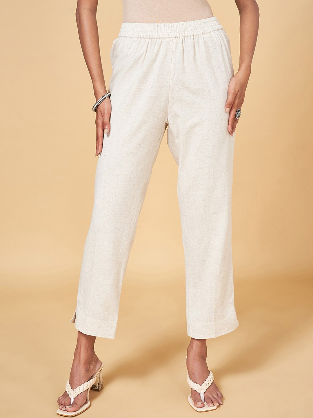 

RANGMANCH BY PANTALOONS Women Mid-Rise Cropped Cotton Trousers, Off white
