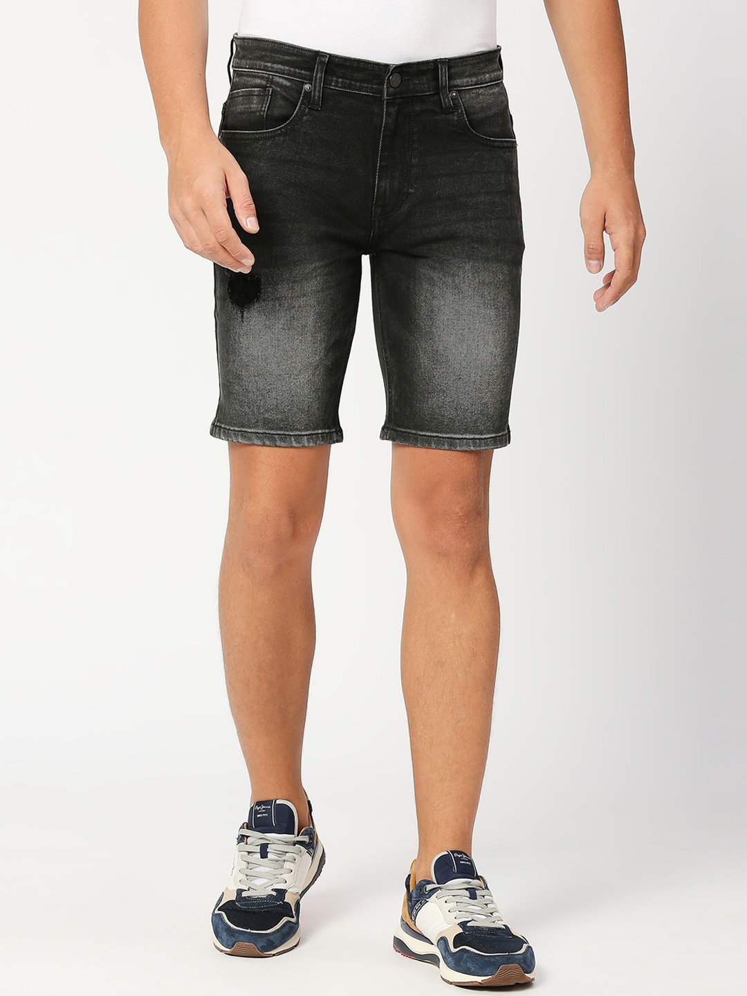 

Pepe Jeans Men Mid-Rise Washed Casual Denim Shorts, Black