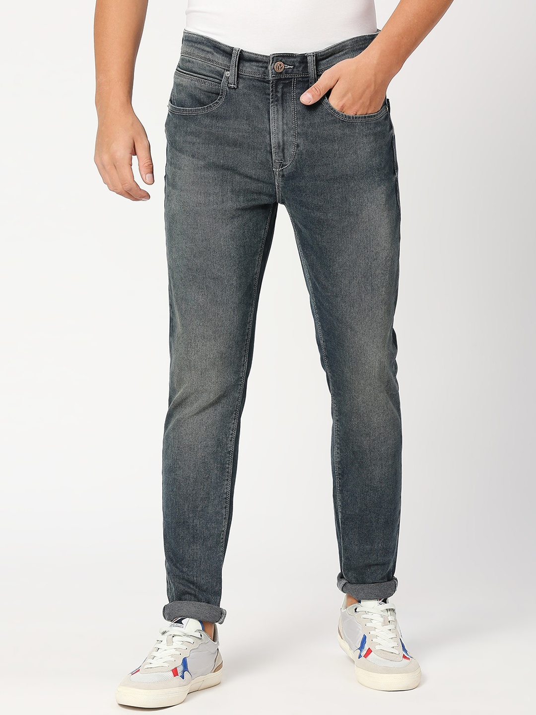 Pepe Jeans Men Skinny Fit Clean Look Light Fade Stretchable Jeans, Grey