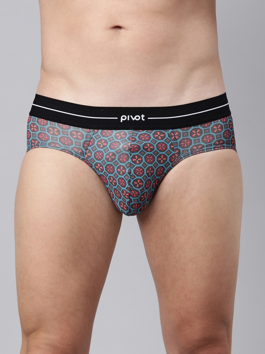 

pivot Men Mid-Rise Geometric Printed Basic Briefs, Green