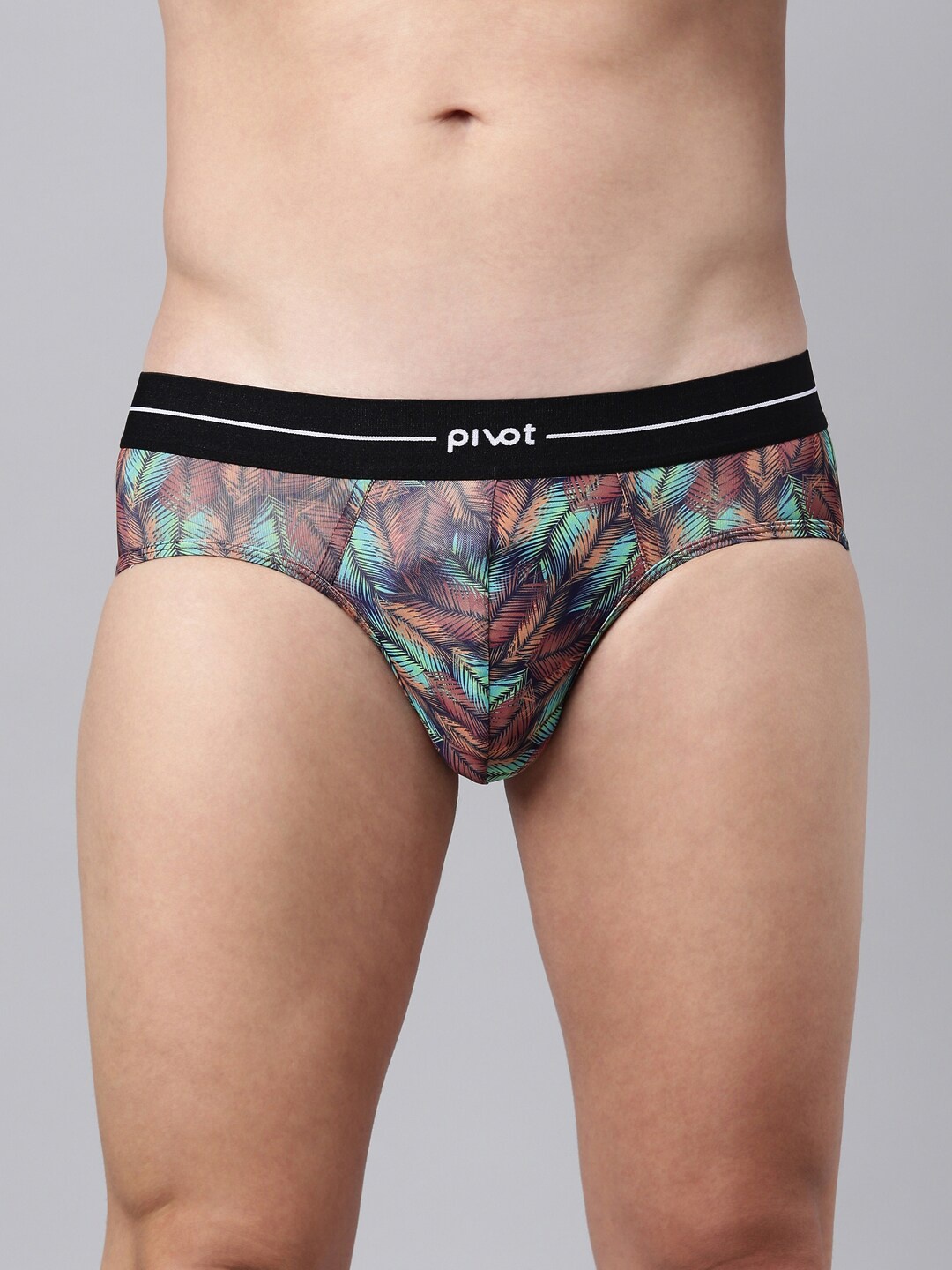 pivot Men Mid-Rise Floral Printed Basic Briefs, Green