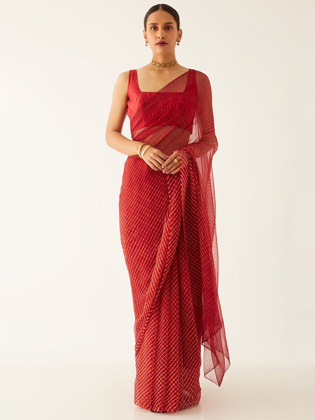 

Taneira Red Striped Pure Georgette Saree
