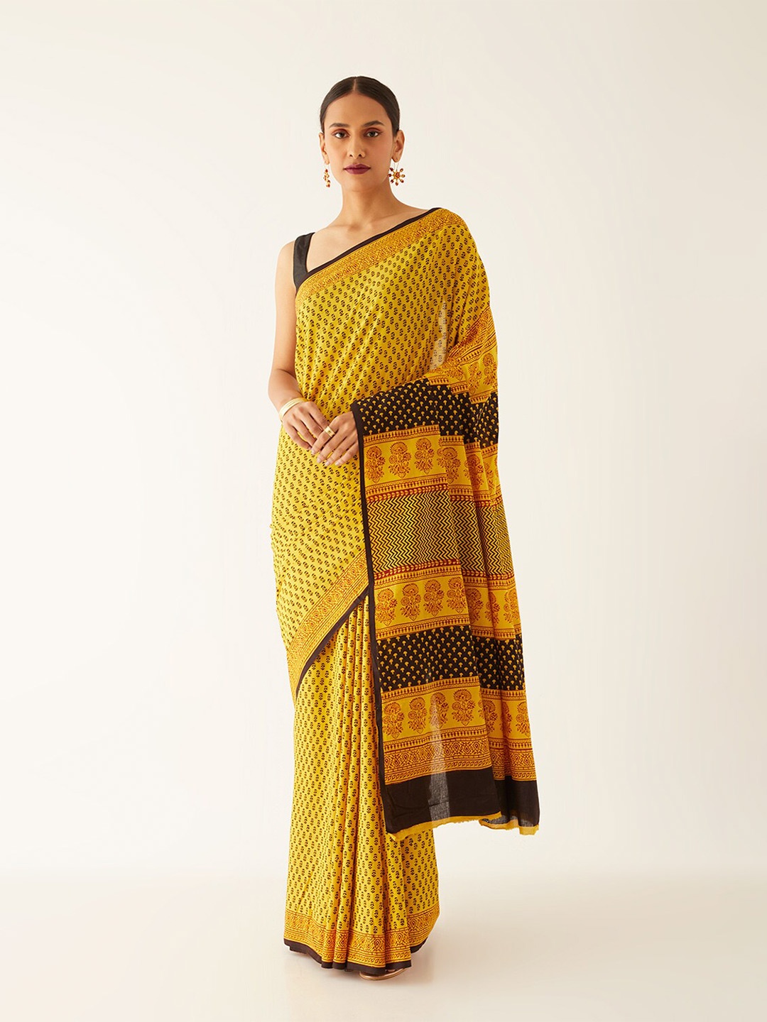 

Taneira Bagh Printed Pure Cotton Bagh Saree, Yellow