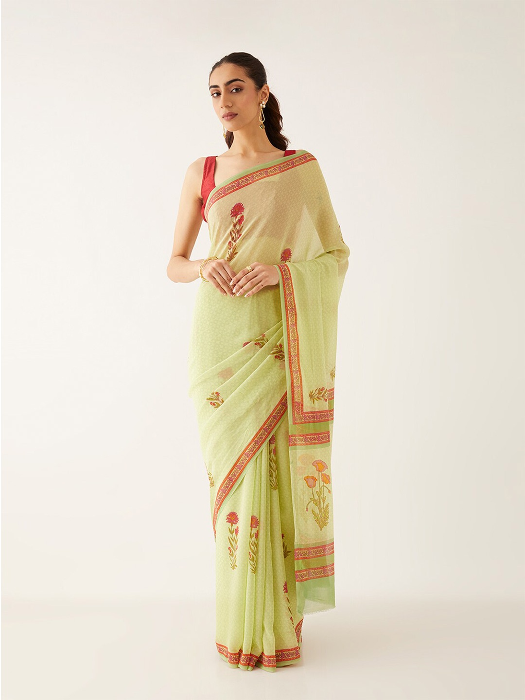 

Taneira Floral Printed Saree, Green