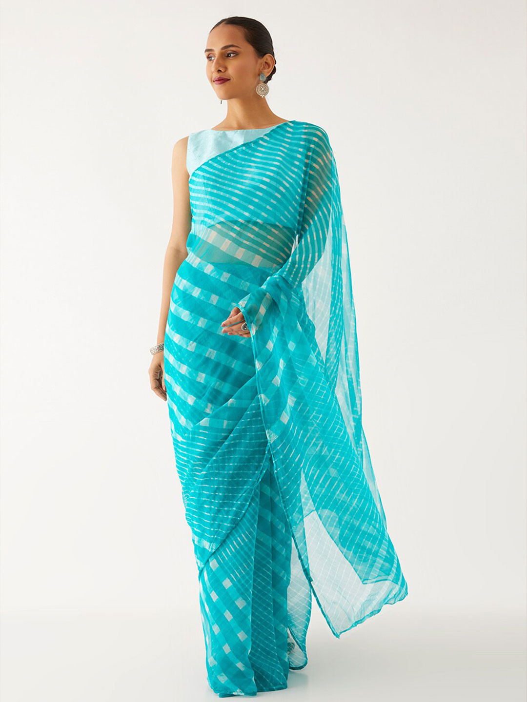 

Taneira Striped Pure Chiffon Saree, Blue