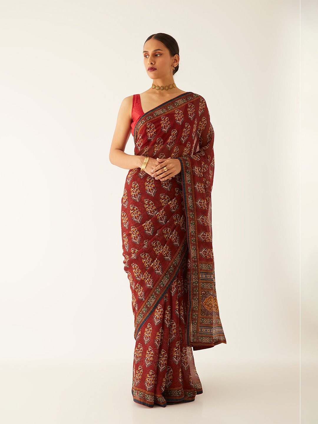 

Taneira Ethnic Motifs Printed Saree, Red