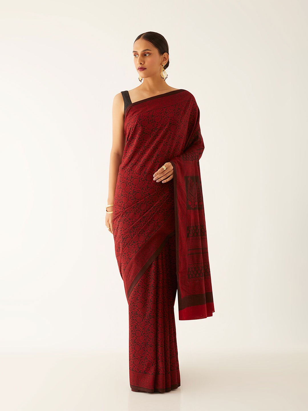 

Taneira Ethnic Motifs Printed Pure Cotton Bagh Saree, Red