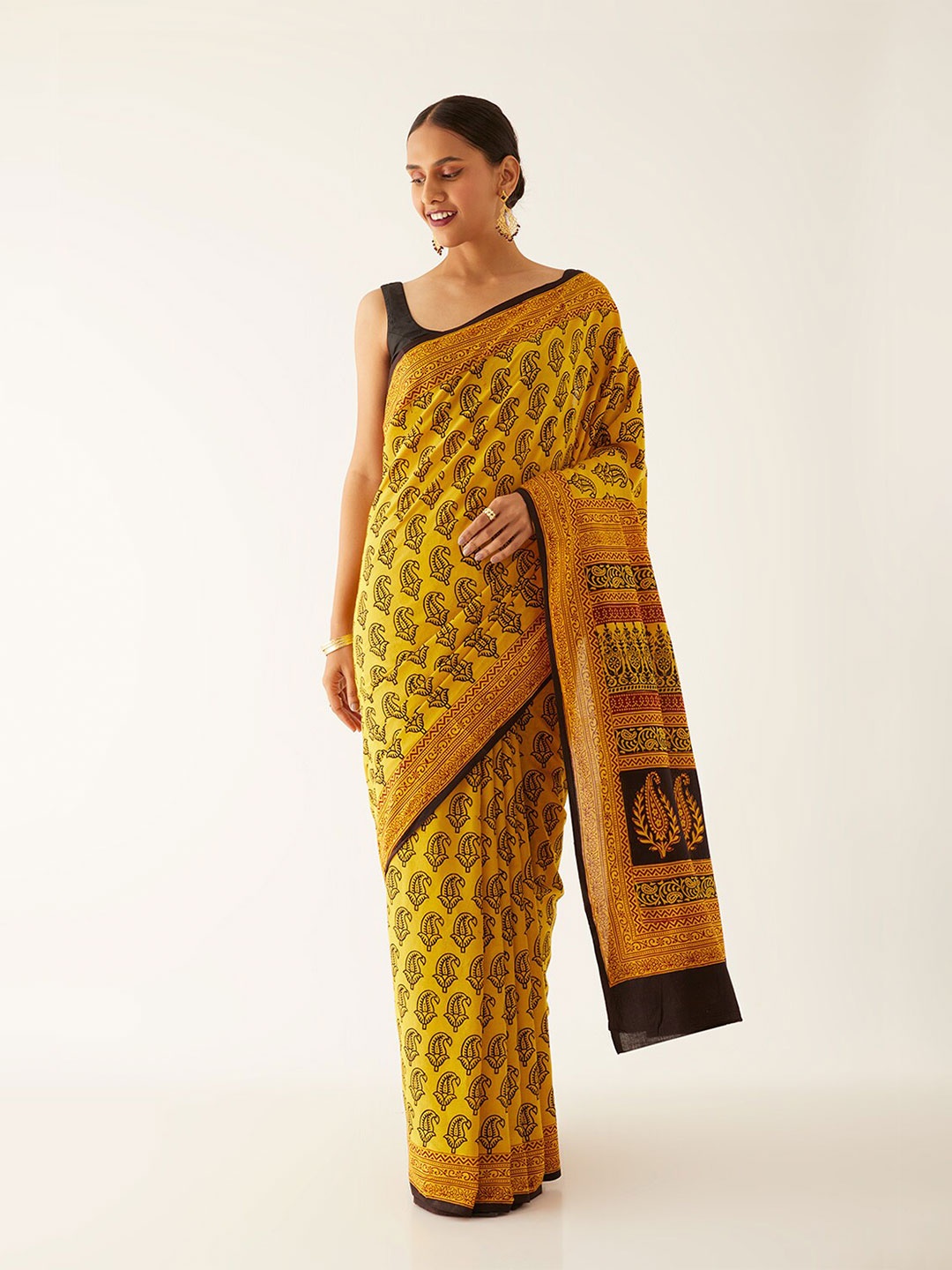 

Taneira Bagh Printed Pure Cotton Bagh Saree, Yellow