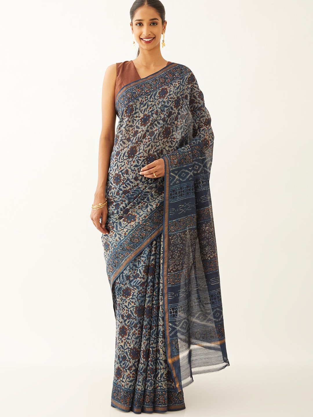 

Taneira Ethnic Motifs Printed Zari Silk Cotton Bagru Saree, Navy blue