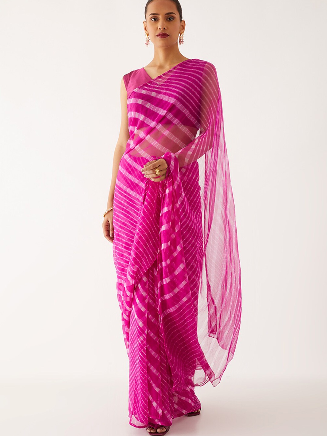 

Taneira Striped Pure Georgette Saree, Pink