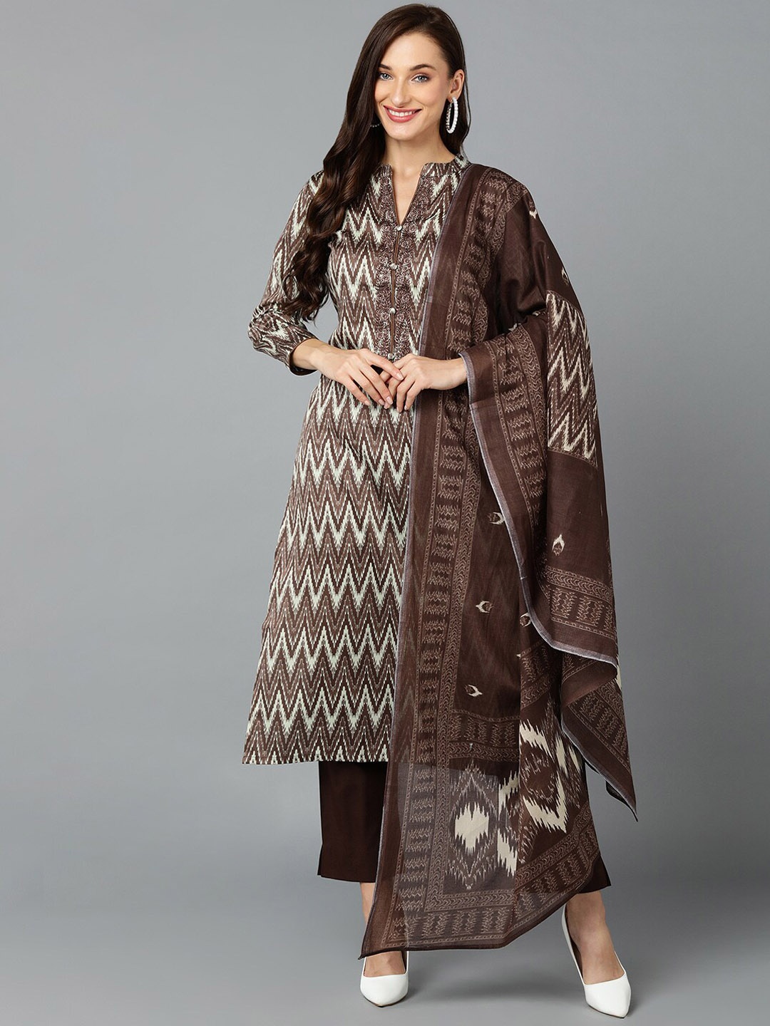 

AHIKA Brown & Beige Chevron Printed Thread Work Kurta with Trousers & Dupatta