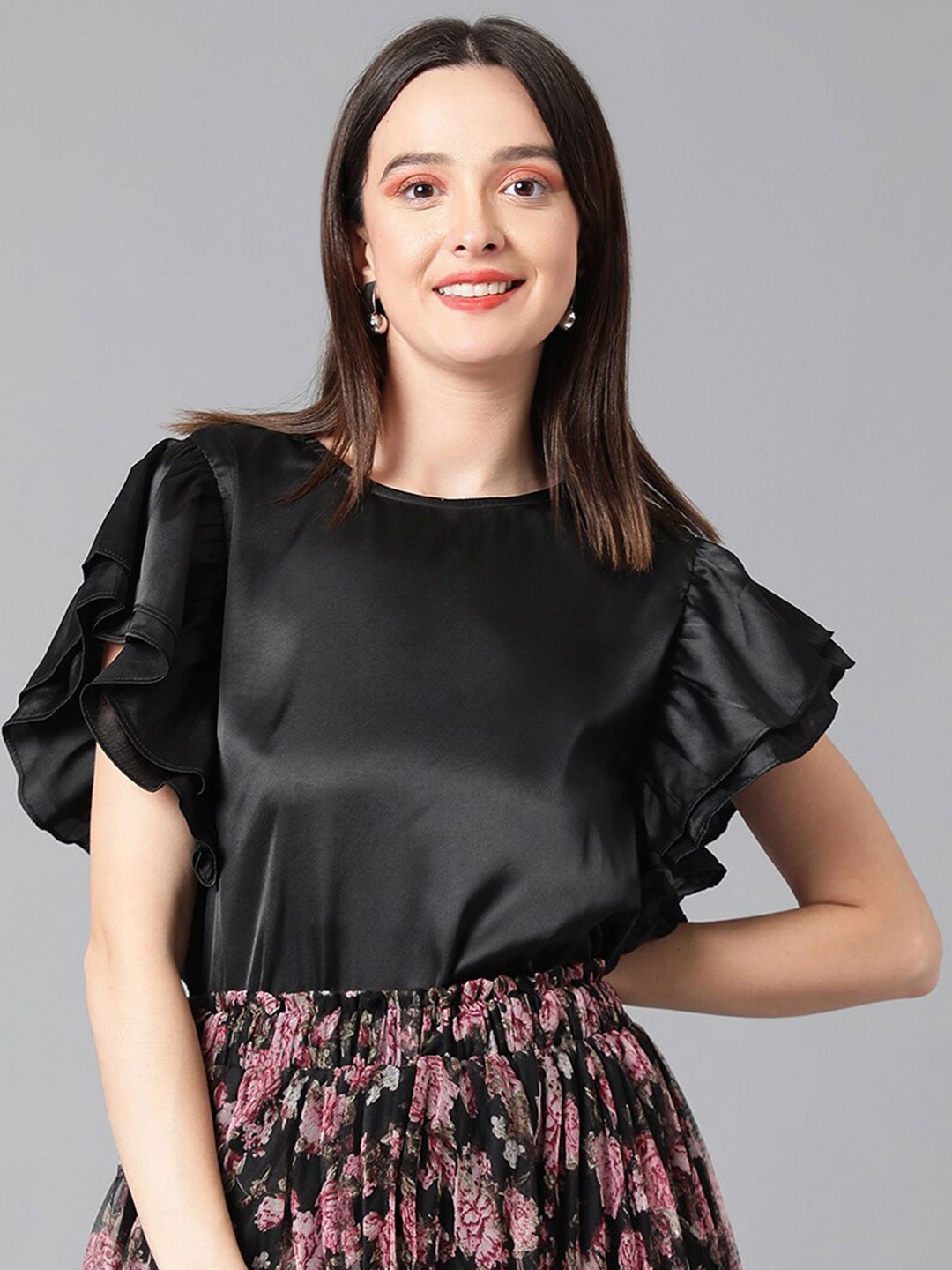 

Kotty Flutter Sleeve Satin Top, Black