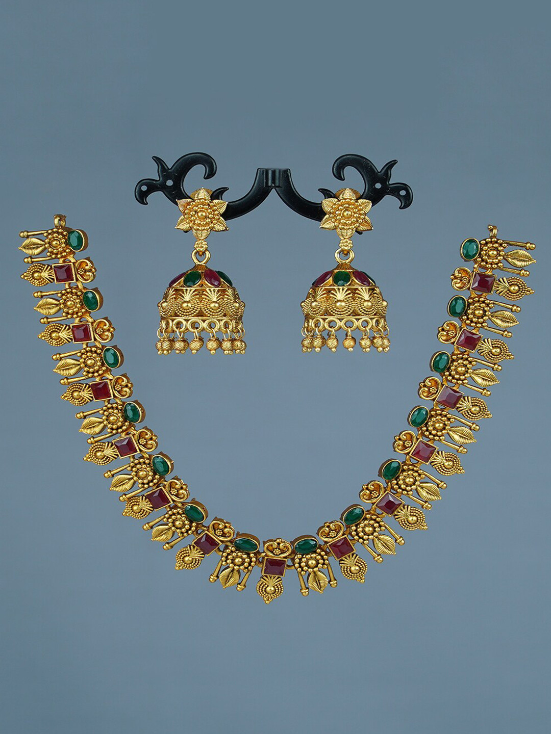 

Diksha collection Gold-Plated Stone Studded Matte Finish Jewellery Set