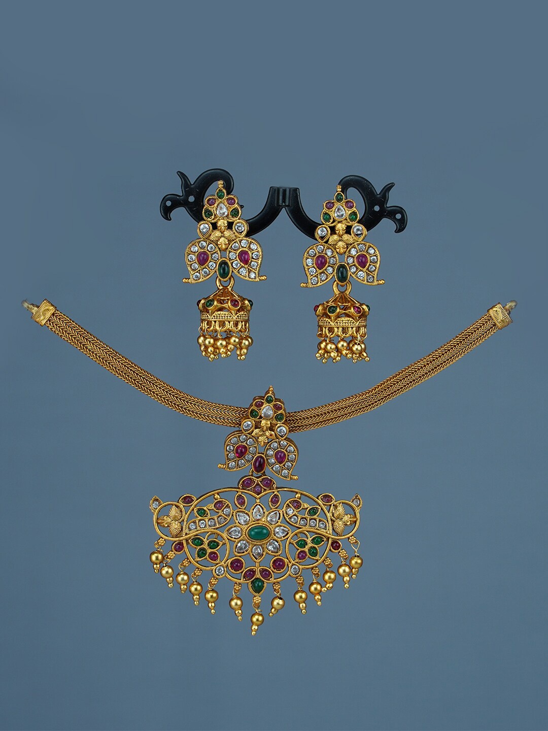 

Diksha collection Gold-Plated Artificial Stones and Beads Jewellery Set