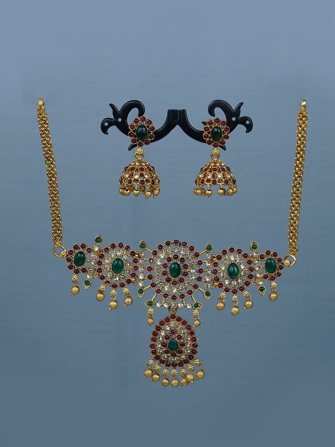 

Diksha collection Gold-Plated Stone-Studded Matte Finish Jewellery Set