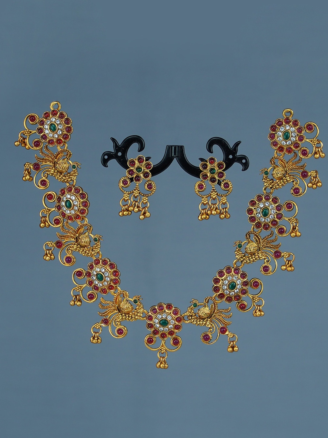Diksha collection Gold-Plated Stone-Studded & Beaded Matte Finish Jewellery Set