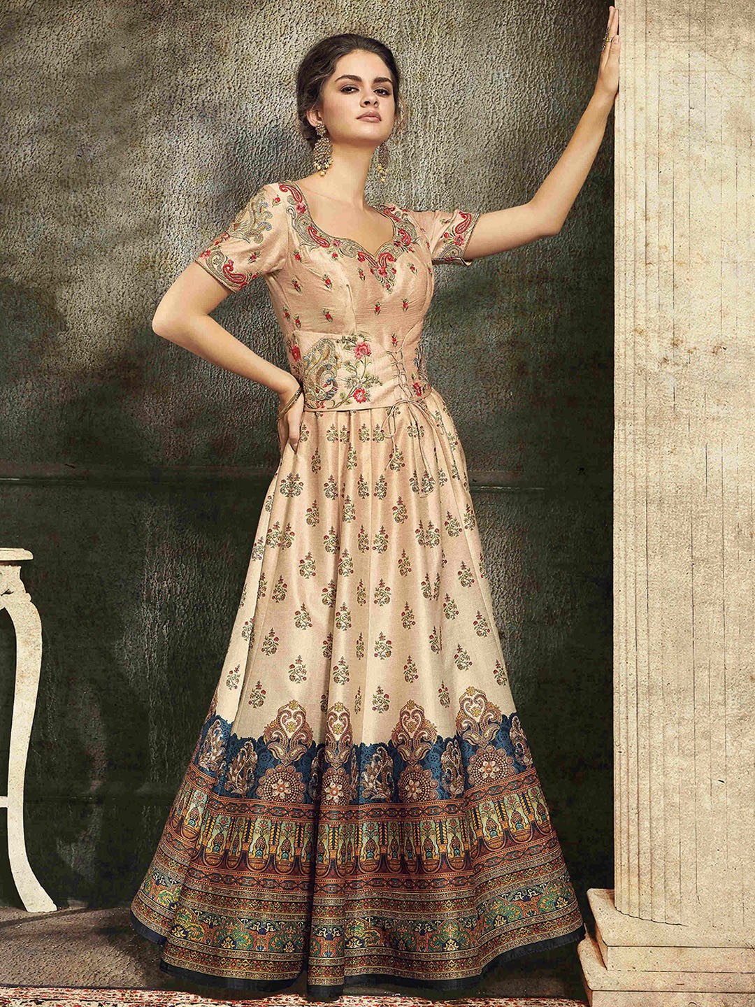 

SAPTRANGI Ethnic Motif Printed Embroidered Ethnic Dress, Cream