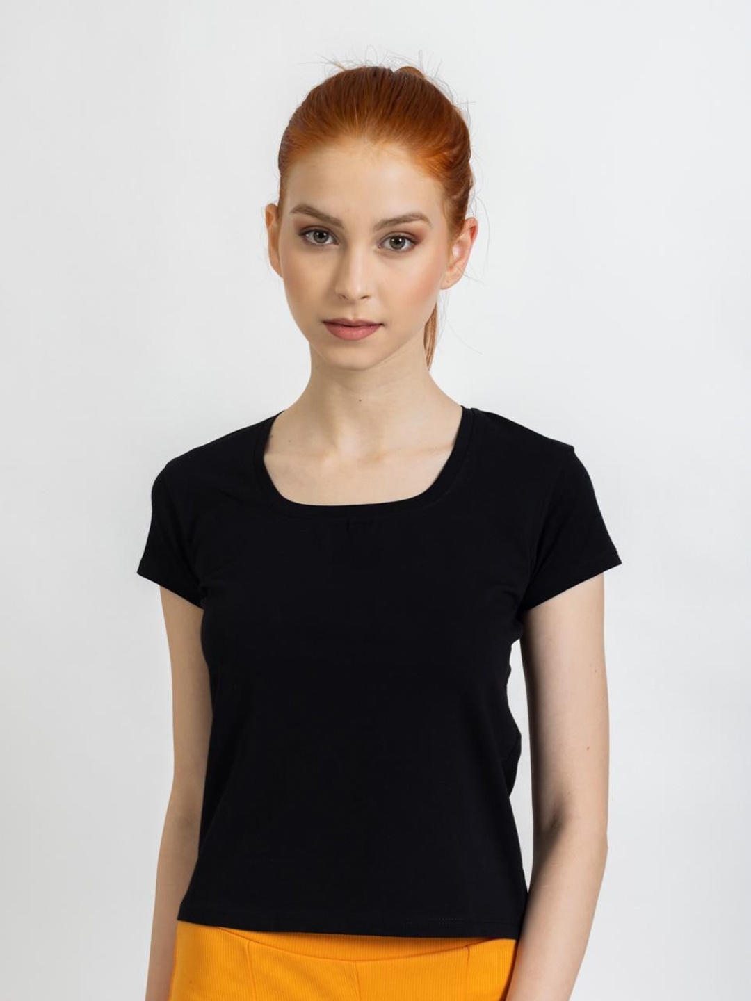 

PRET A TUER Square Neck Short Sleeves Top, Black