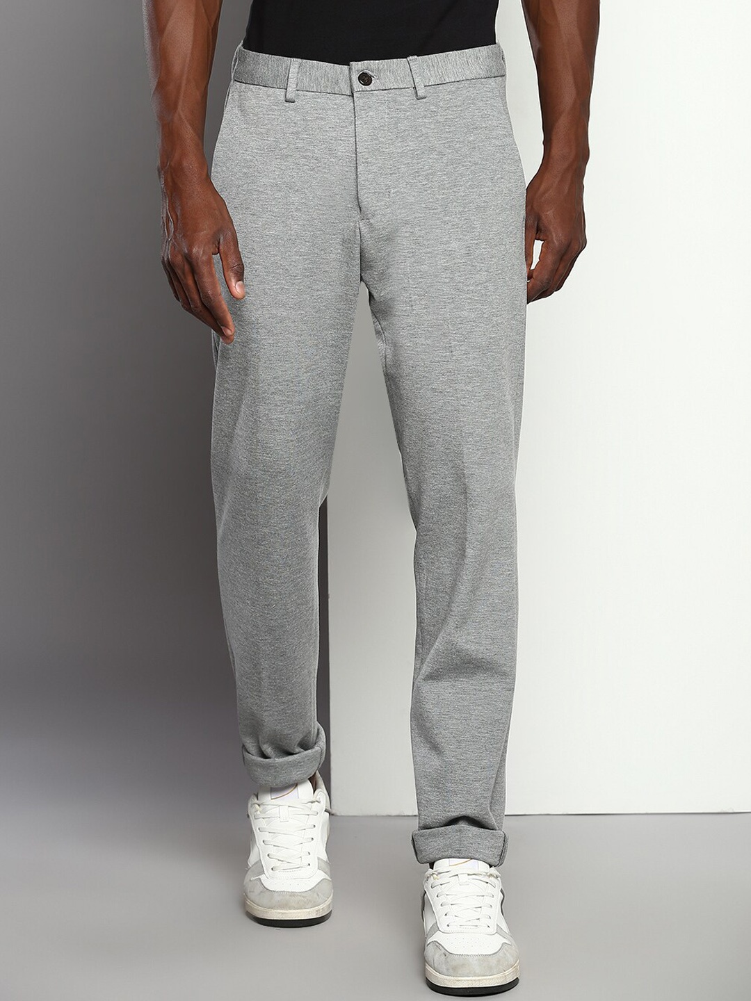

Tommy Hilfiger Men Regular Fit Mid-Rise Trousers, Grey