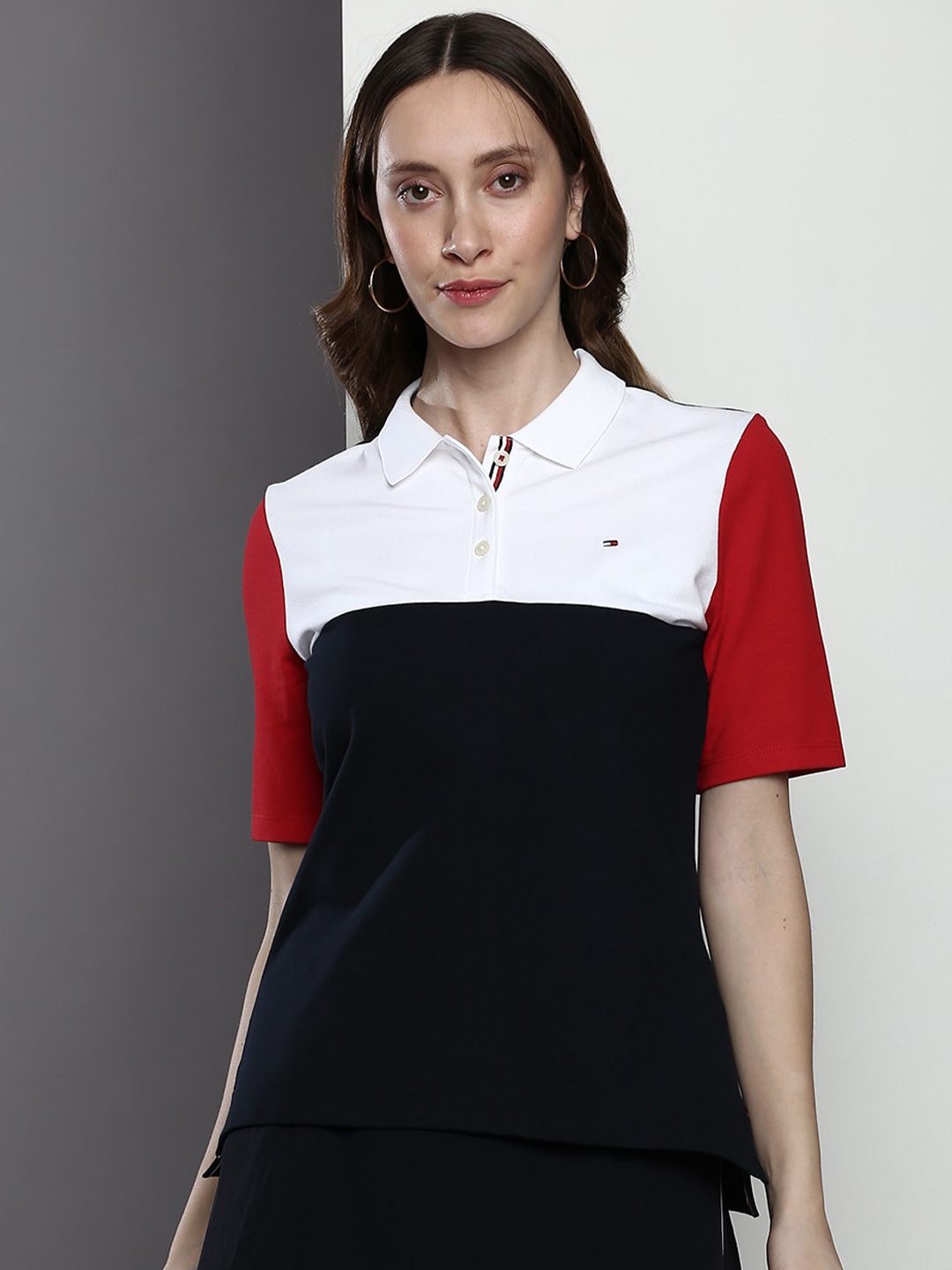 

Tommy Hilfiger Colourblocked Polo Collar T-shirt, Navy blue