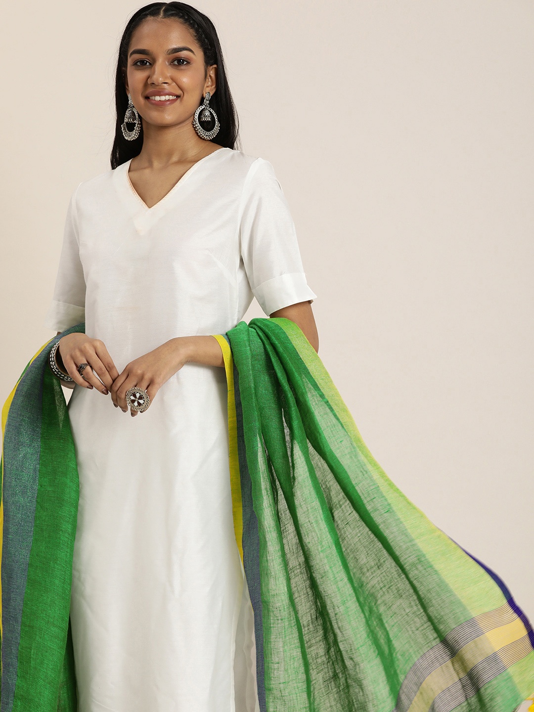 

Taavi Linen Zari Handloom Dupatta with Pom Pom, Green