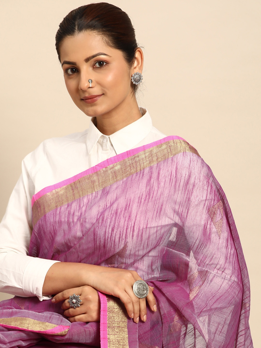 

Taavi Woven Design Pure Cotton Handloom Jamdani Inspired Woven Legacy Saree, Pink