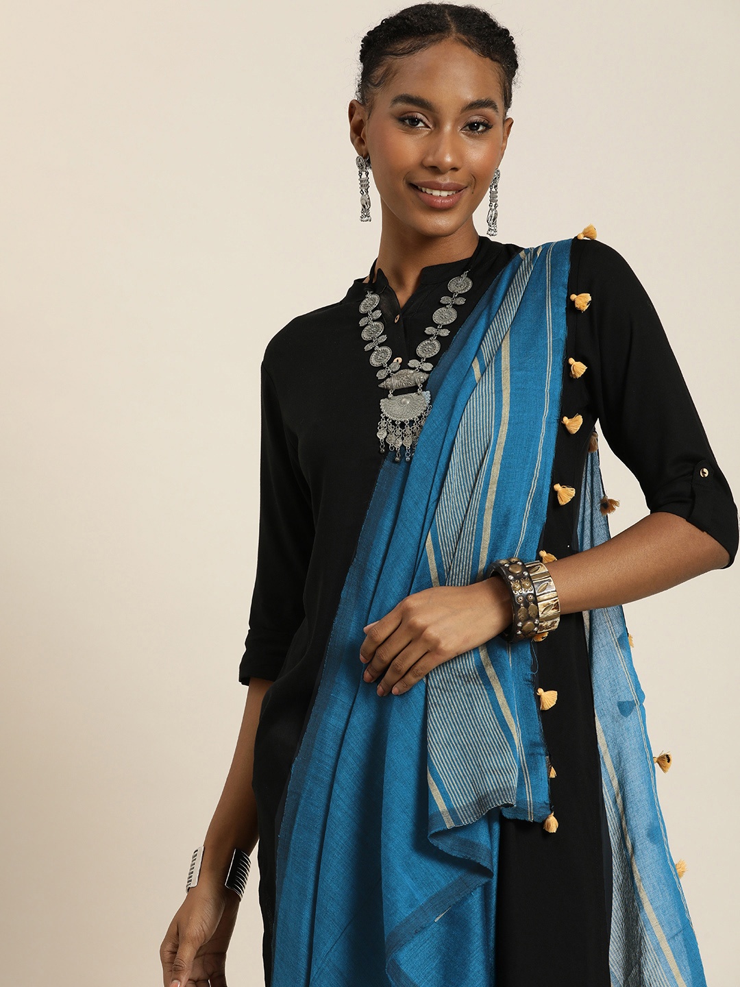 

Taavi Tasselled Woven Design Dupatta, Blue