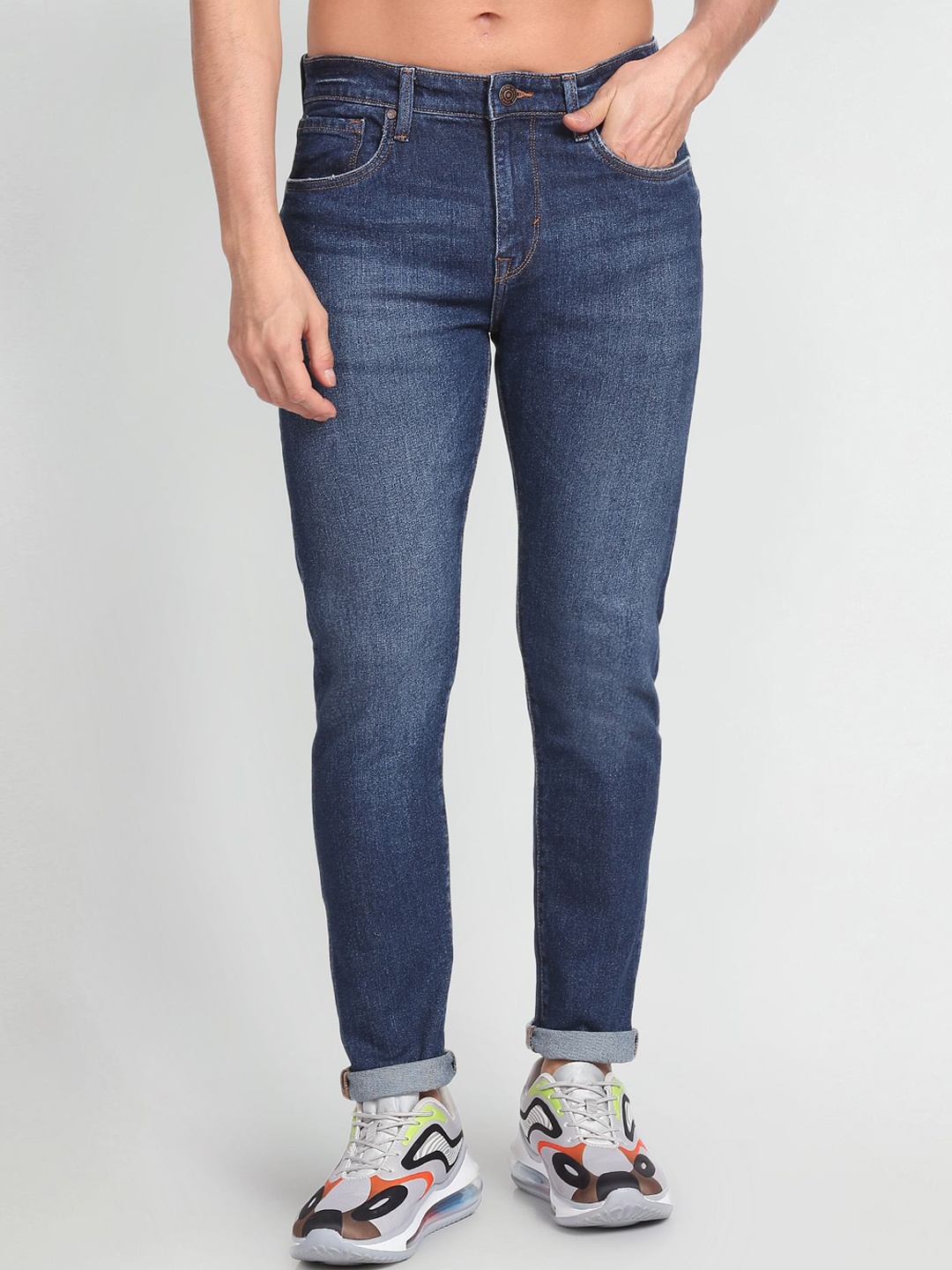 

Flying Machine Men Slim Fit Light Fade Jeans, Blue