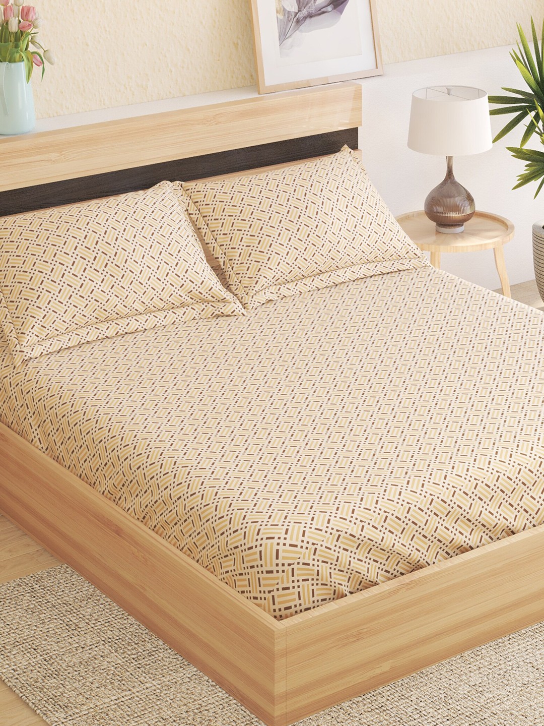 

Home Centre Grandeur Beige Geometric 300 TC Cotton King Bedsheet With 2 Pillow Covers